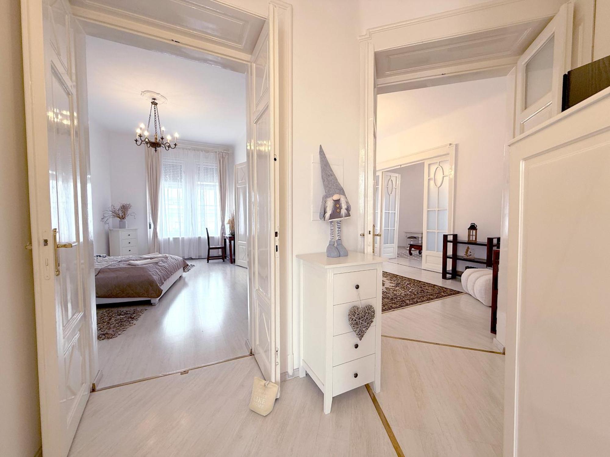 Elegant 125M2 Apartment In Center Of Budapest Exterior foto